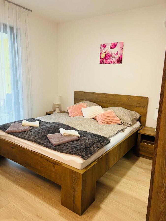Medences Panoramas Balatom Apartman Siófok Eksteriør billede